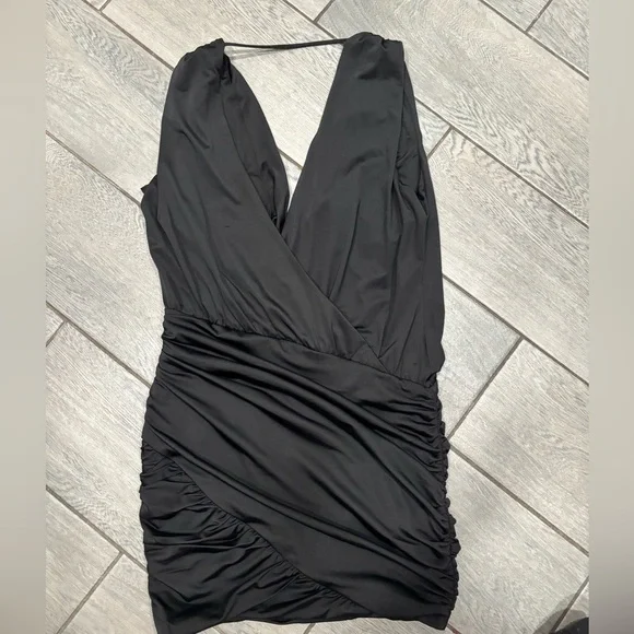 Revolve x Michael Costello Mina Mini Dress Size Small in Black - Picture 6 of 6